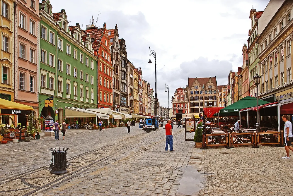 Jak i dlaczego trzeba stworzyć swoją stronę prowadząc biznes lokalny we Wrocławiu?  